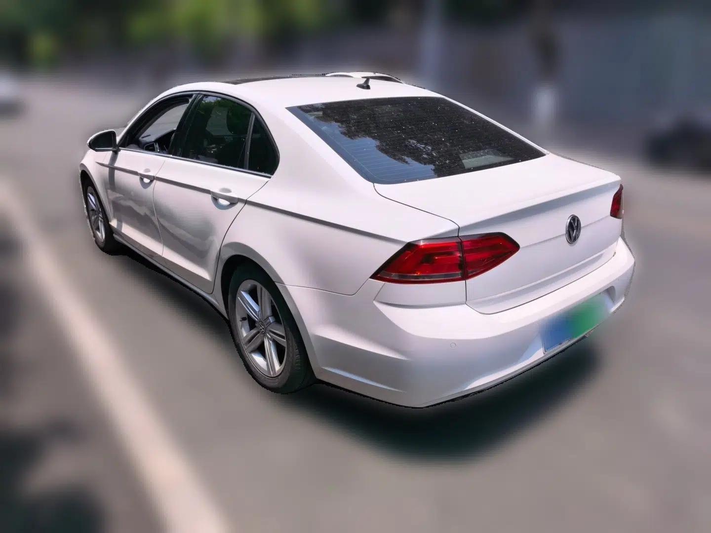 Volkswagen Lamando 2015 280TSI DSG Comfort Edition — миниатюра 4