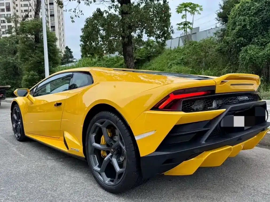 Huracán 2020 Huracán EVO RWD — миниатюра 2