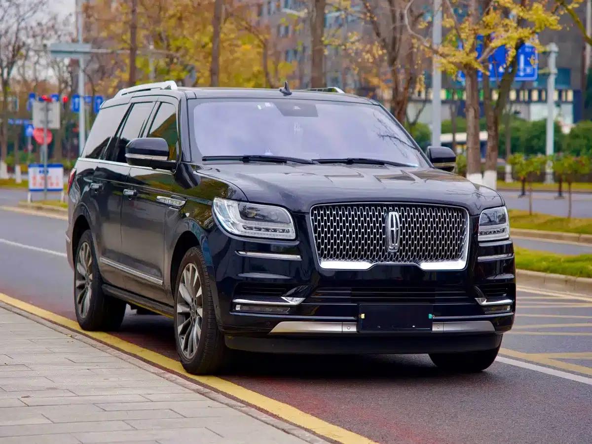 Navigator 2018 3.5T Premium Edition (National V Emission Standard) — миниатюра 3