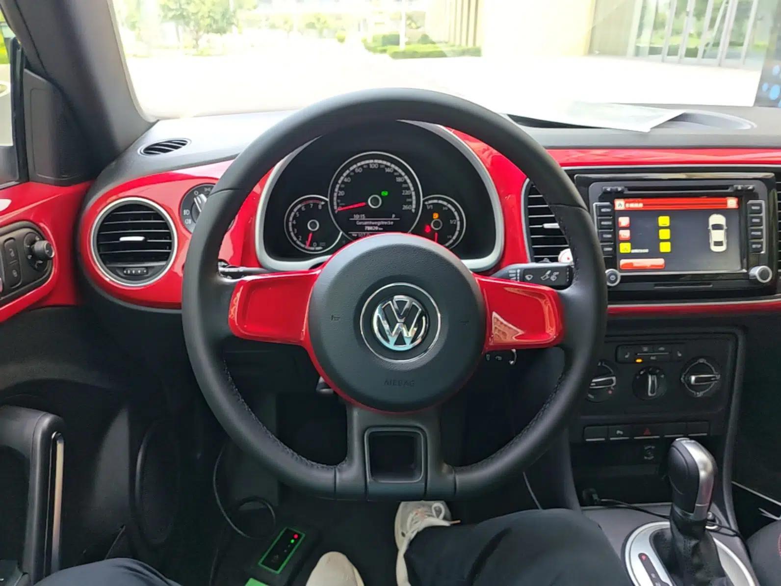 Volkswagen Beetle 2015 180TSI model — миниатюра 13