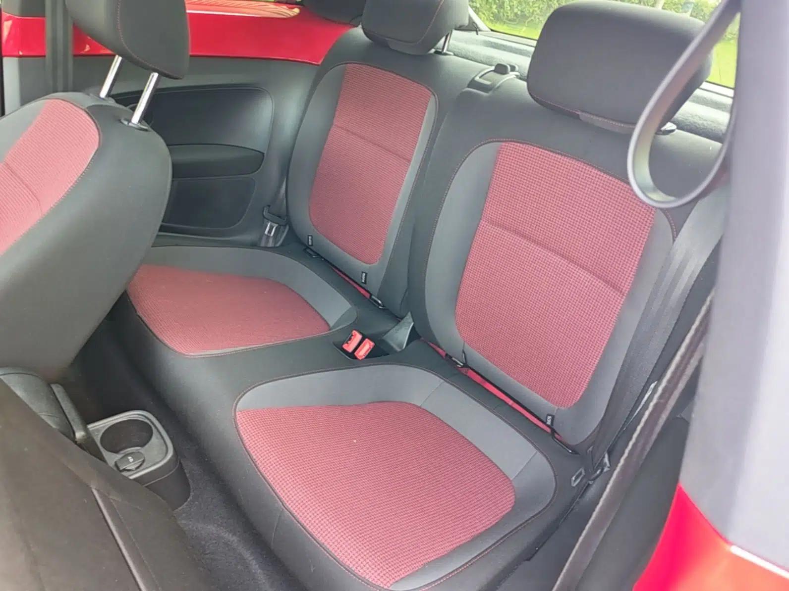 Volkswagen Beetle 2015 180TSI model — миниатюра 20