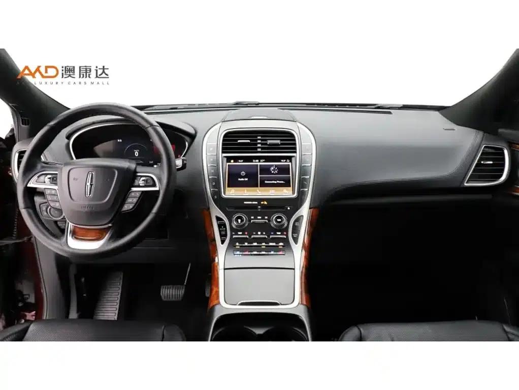 2019 Imported Navigator 2.0T 4WD Premium Edition (China VI Emission Standard) — миниатюра 5