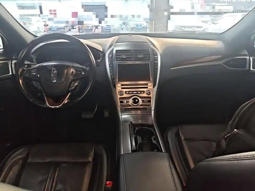 Lincoln MKZ 2018 2.0T Premium Edition — миниатюра 10