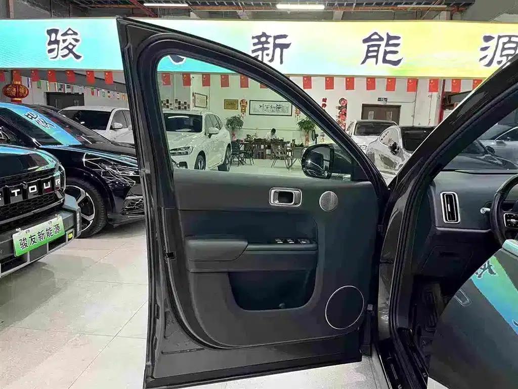 Li Auto L9 2023 Pro — миниатюра 14