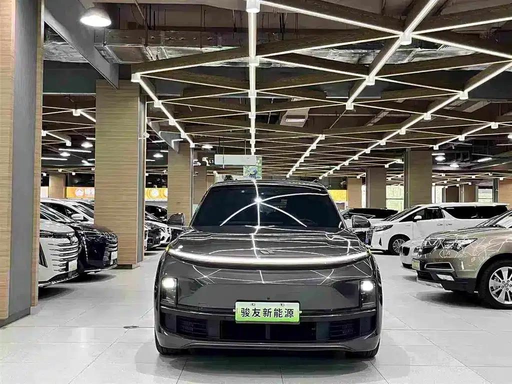 Li Auto L9 2023 Pro — миниатюра 3