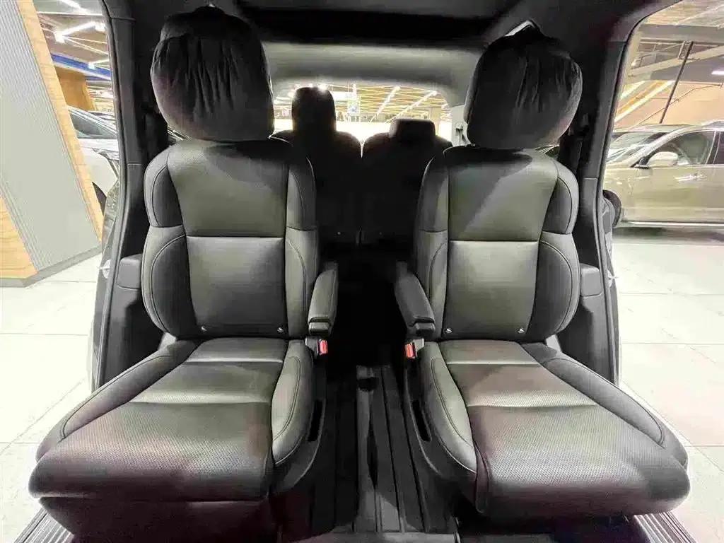 Li Auto L9 2023 Pro — миниатюра 24
