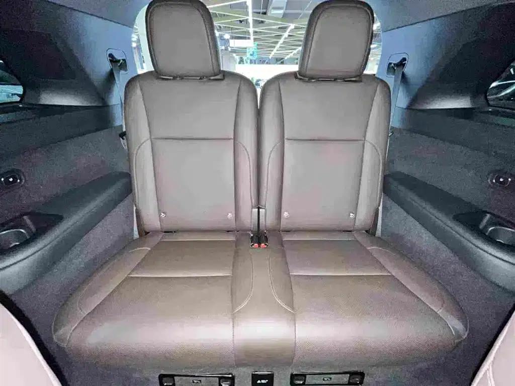 Li Auto L9 2023 Pro — миниатюра 25