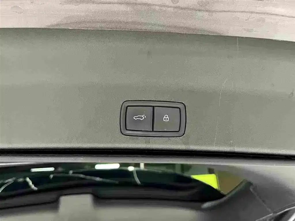 Li Auto L9 2023 Pro — миниатюра 7