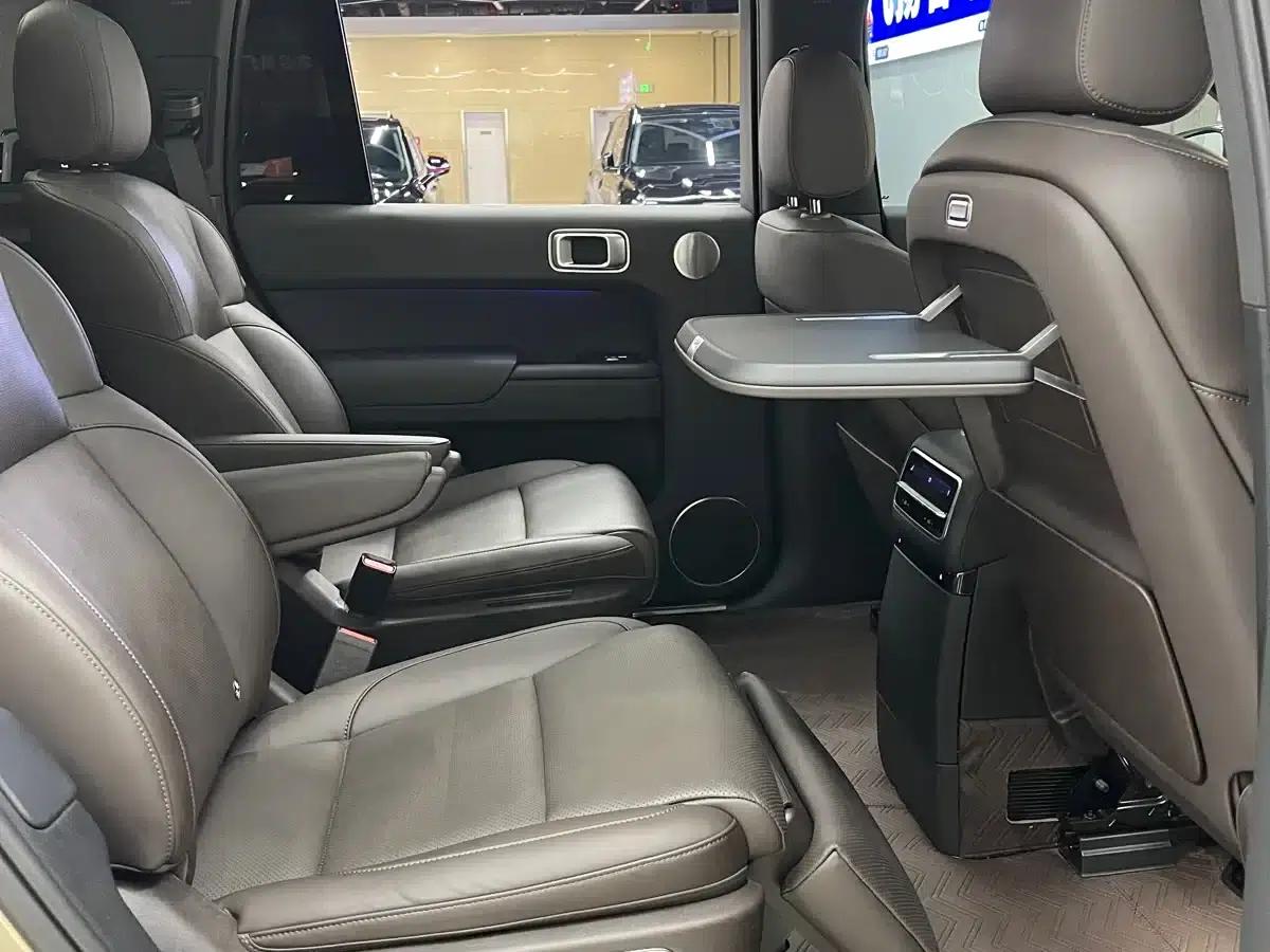 Li Auto L9 2022 Max — миниатюра 10