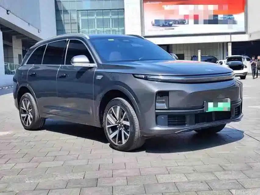 Li Auto L7 2023 Pro — миниатюра 3