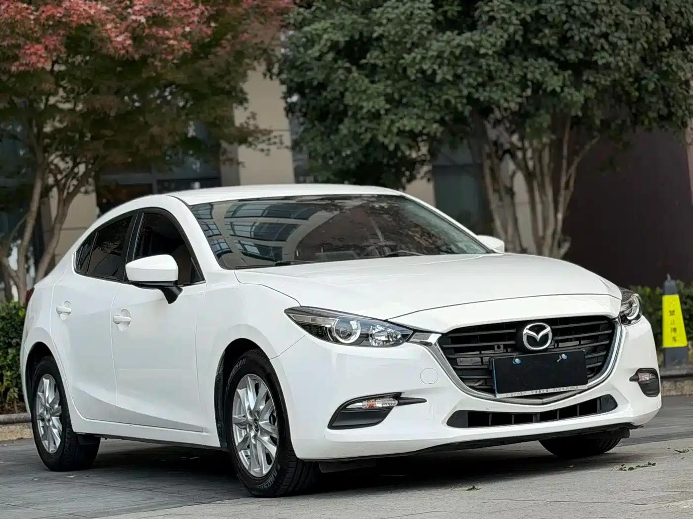 Mazda3 Axela 2019 Cloud Control Edition Sedan 1.5L Automatic Comfort Model (National V Emission Standard) — миниатюра 3