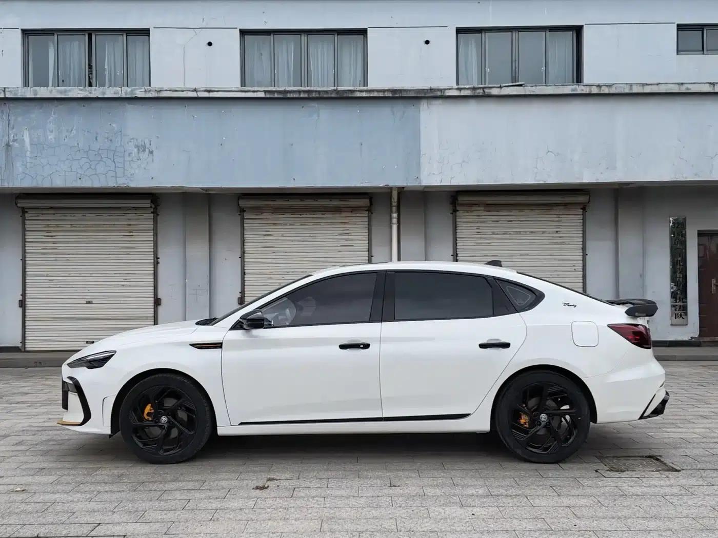 MG6 2021 Pro 1.5T Automatic Luxury Edition — миниатюра 4