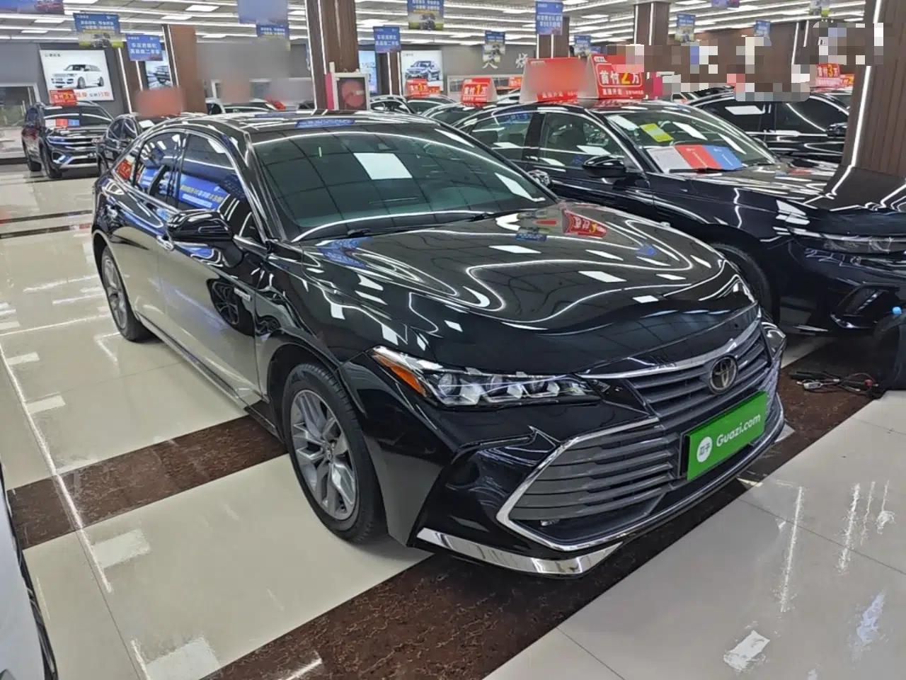Toyota Avalon 2019 2.0L Luxury Edition China VI Standard — миниатюра 3