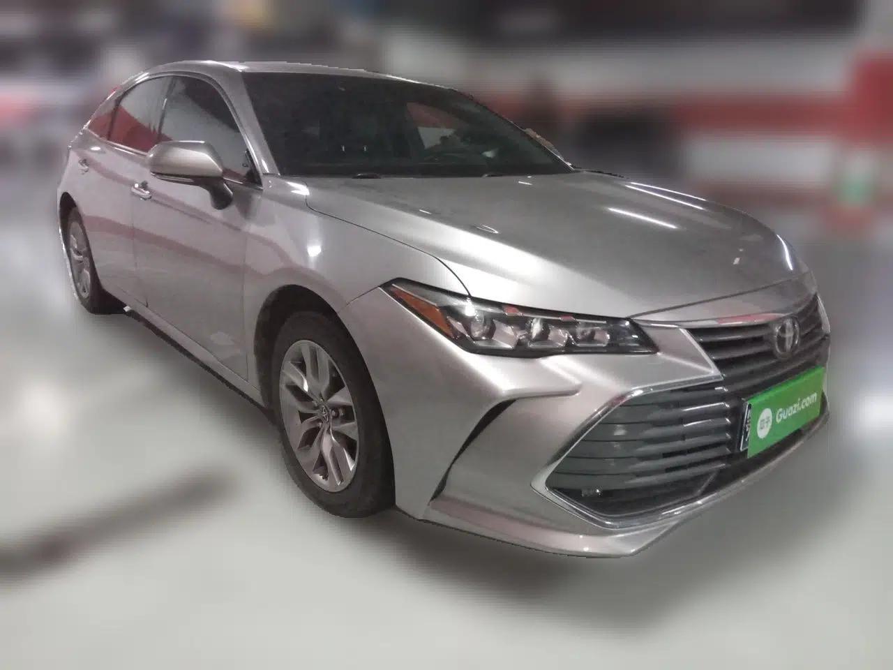 Toyota Avalon 2019 2.0L Luxury Edition China VI Standard — миниатюра 3