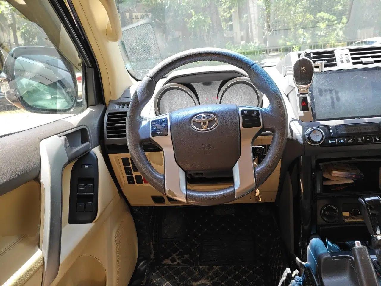 Toyota Prado 2014 2.7L Middle East Version Parallel Import — миниатюра 10