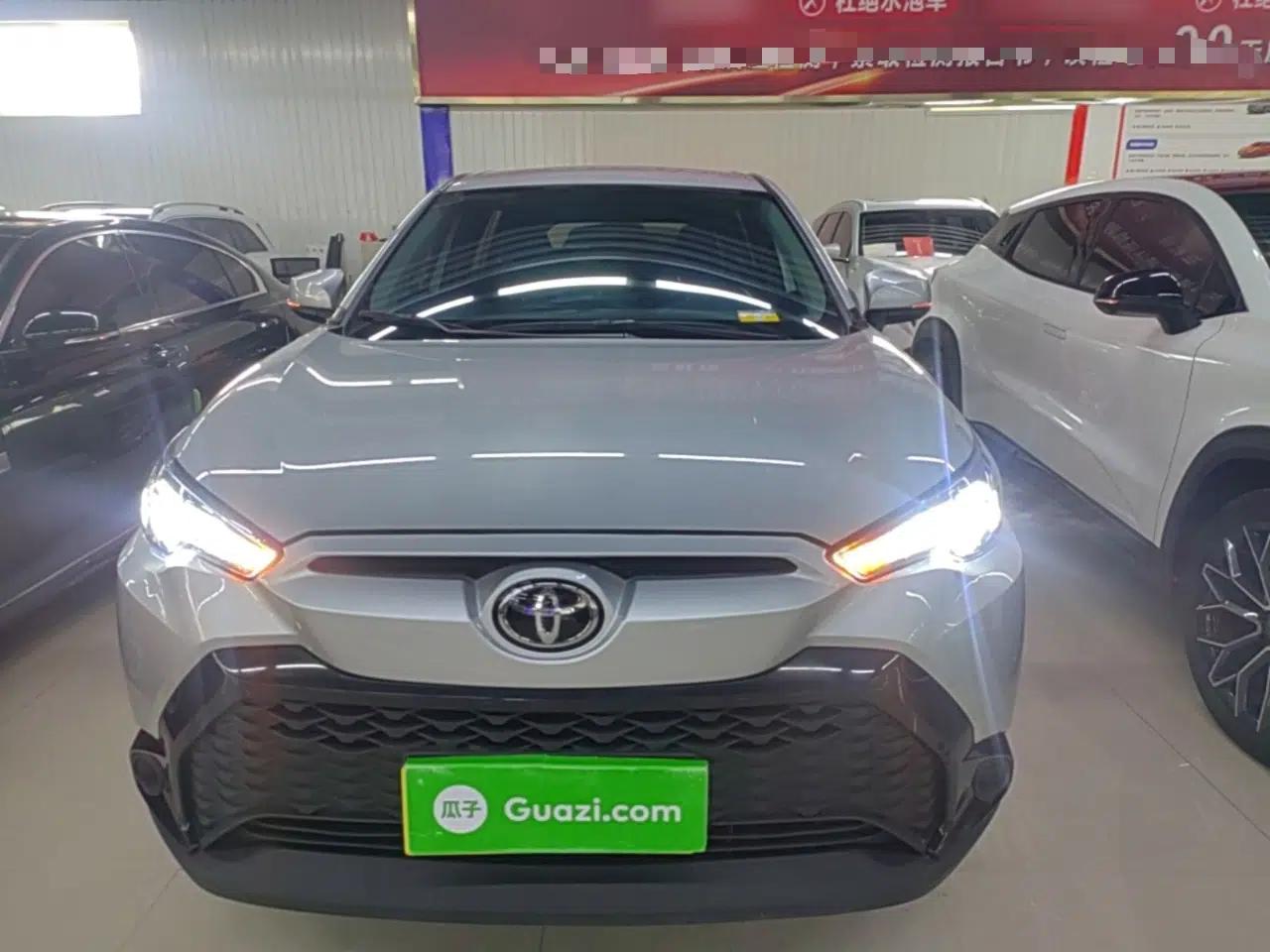Toyota FRONTLANDER 2022 2.0L CVT Elite Edition — миниатюра 2