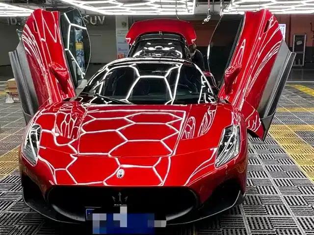 Maserati MC20 2020 3.0T Standard Edition