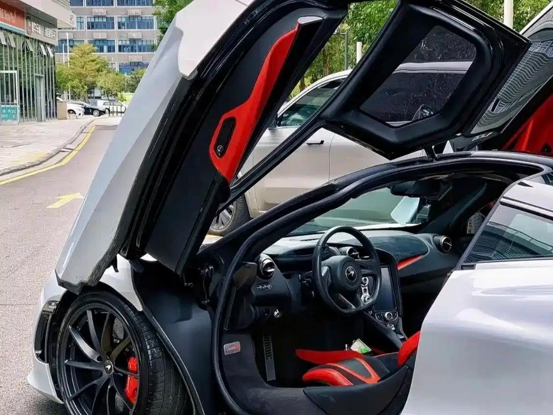 McLaren 720S 2019 4.0T Coupe — миниатюра 3