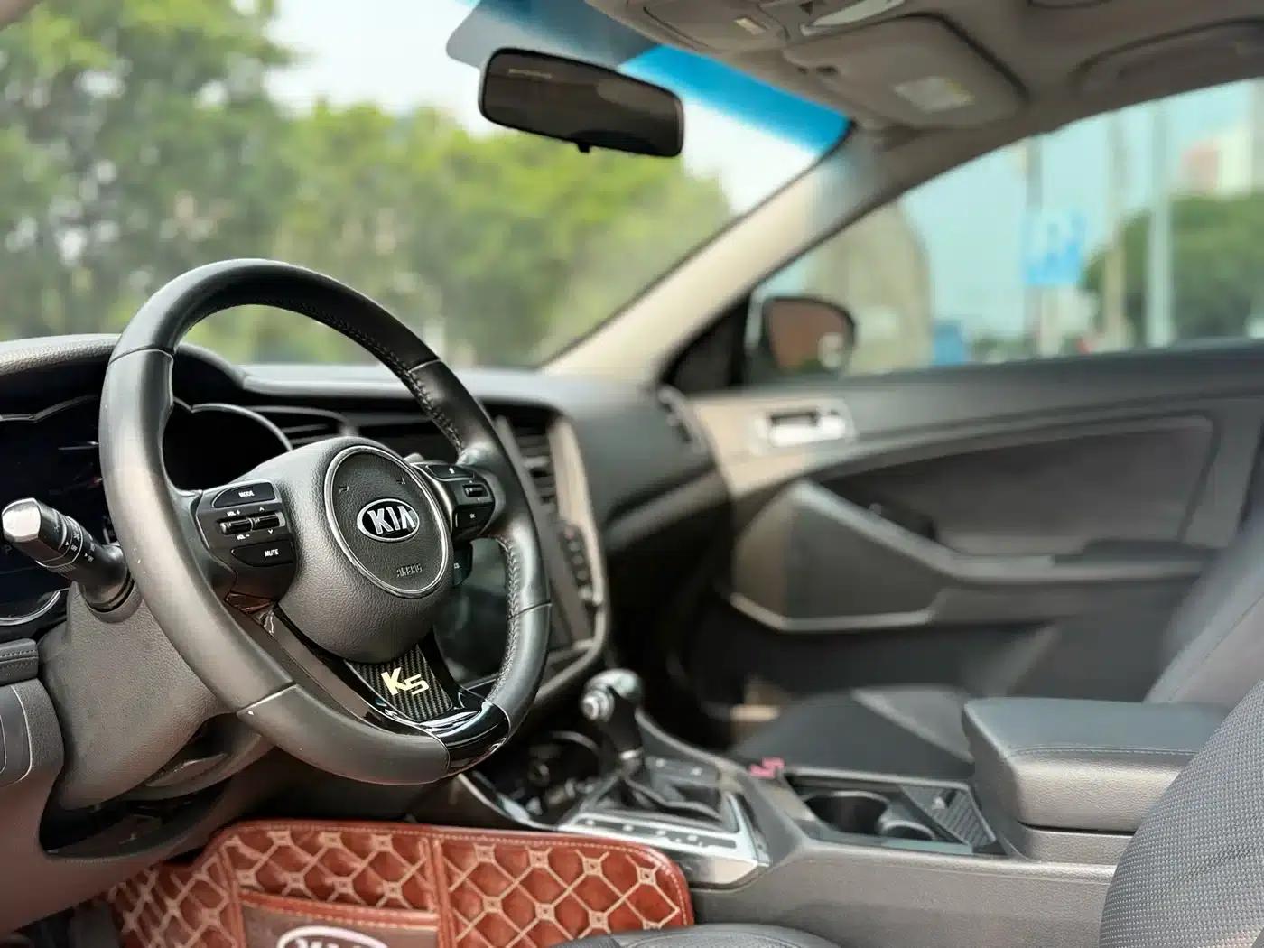 Kia K5 2014 2.0L Automatic Luxury — миниатюра 11