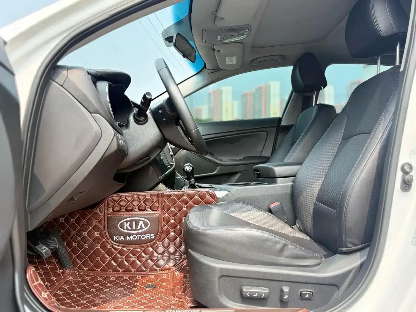 Kia K5 2014 2.0L Automatic Luxury — миниатюра 12