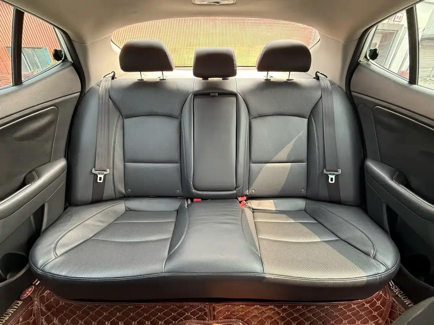Kia K5 2014 2.0L Automatic Luxury — миниатюра 23