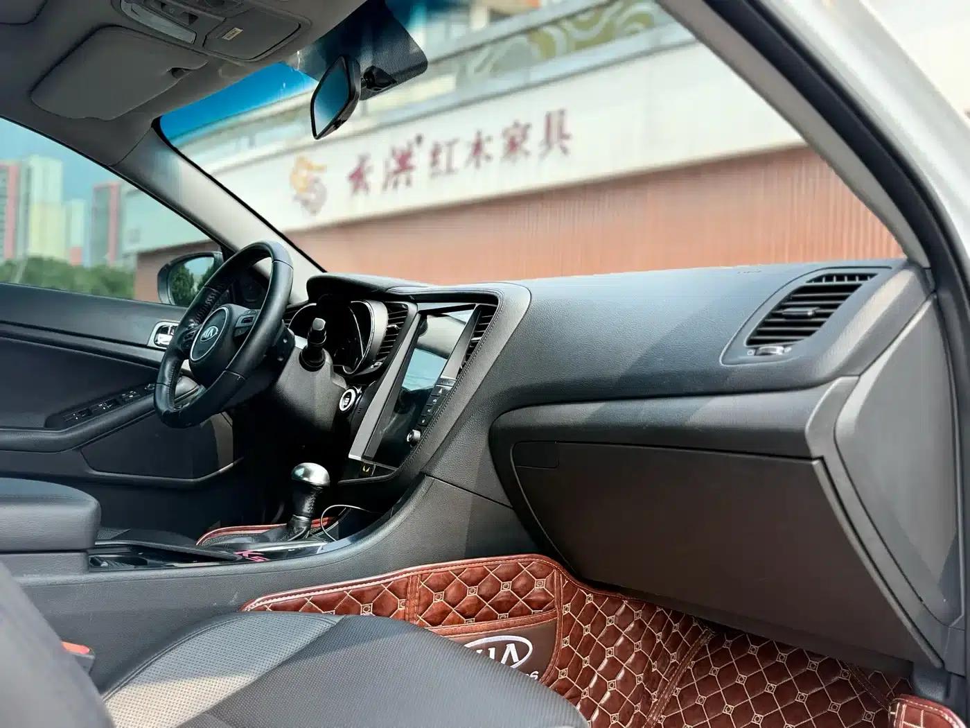 Kia K5 2014 2.0L Automatic Luxury — миниатюра 24
