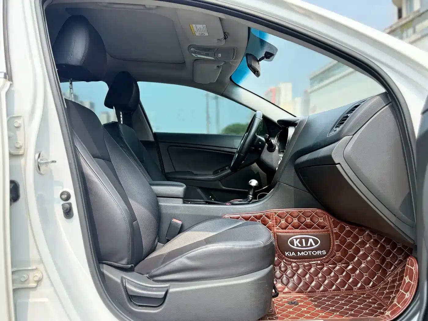 Kia K5 2014 2.0L Automatic Luxury — миниатюра 25