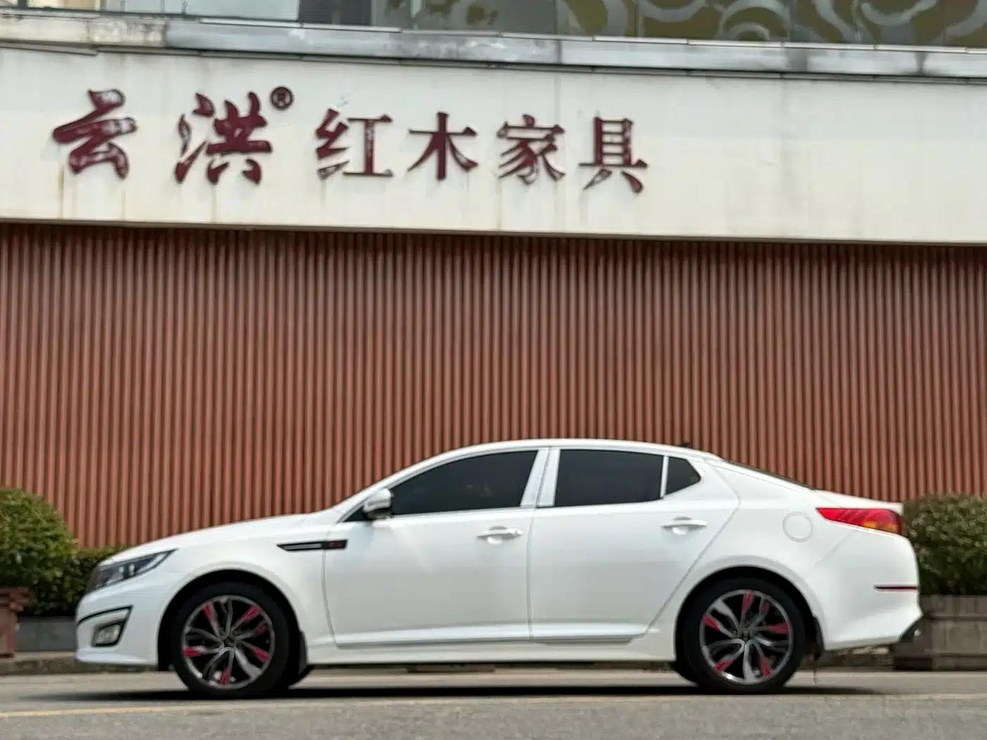 Kia K5 2014 2.0L Automatic Luxury — миниатюра 4