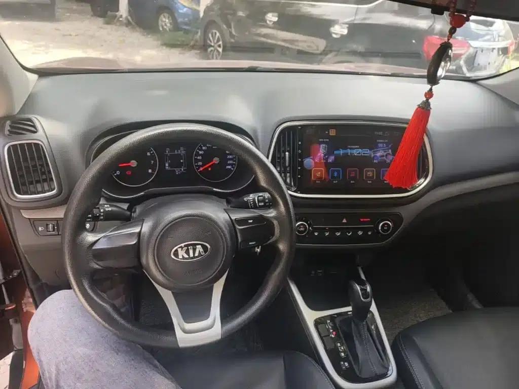 KX3 Sportage 2017 1.6L Automatic Premium Edition — миниатюра 10
