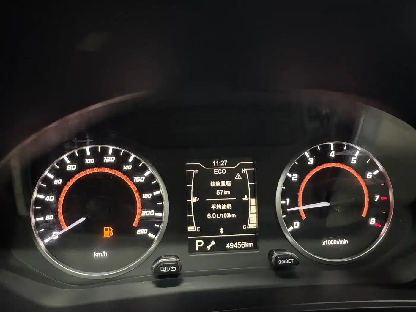 Chery Tiggo 3x 2022 PLUS 1.5L CVT Enjoyable Pine Nut Edition — миниатюра 16