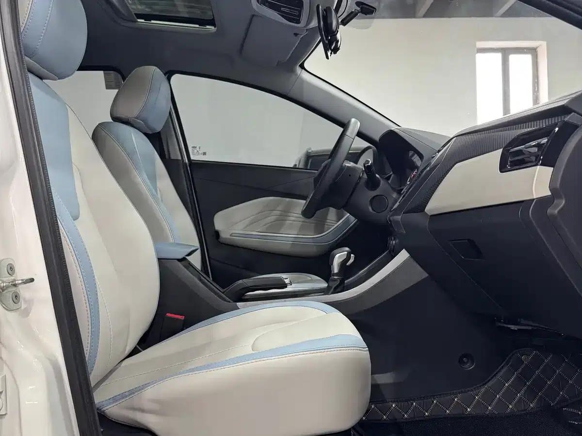 Chery Tiggo 3x 2022 PLUS 1.5L CVT Enjoyable Pine Nut Edition — миниатюра 22