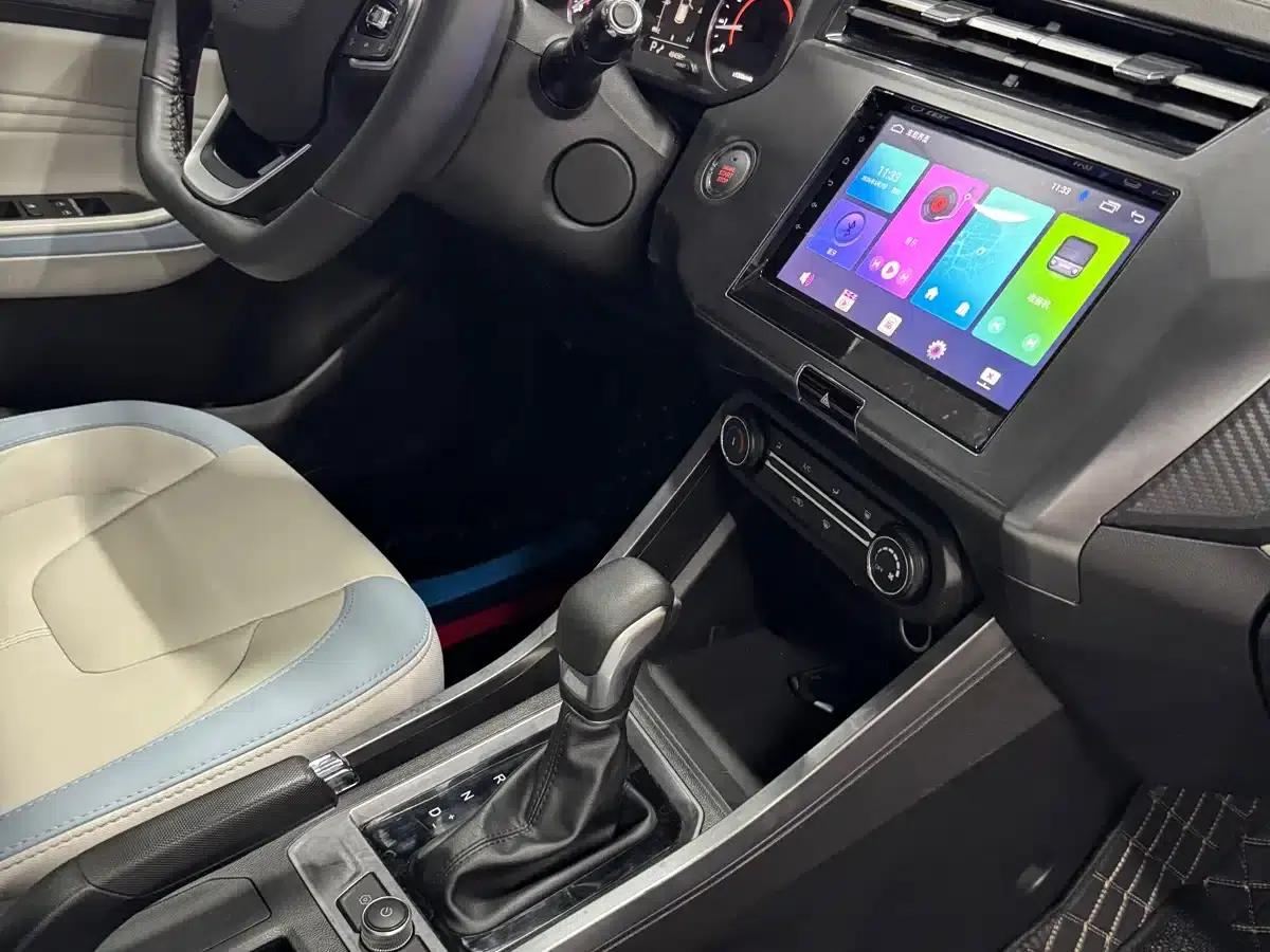 Chery Tiggo 3x 2022 PLUS 1.5L CVT Enjoyable Pine Nut Edition — миниатюра 24