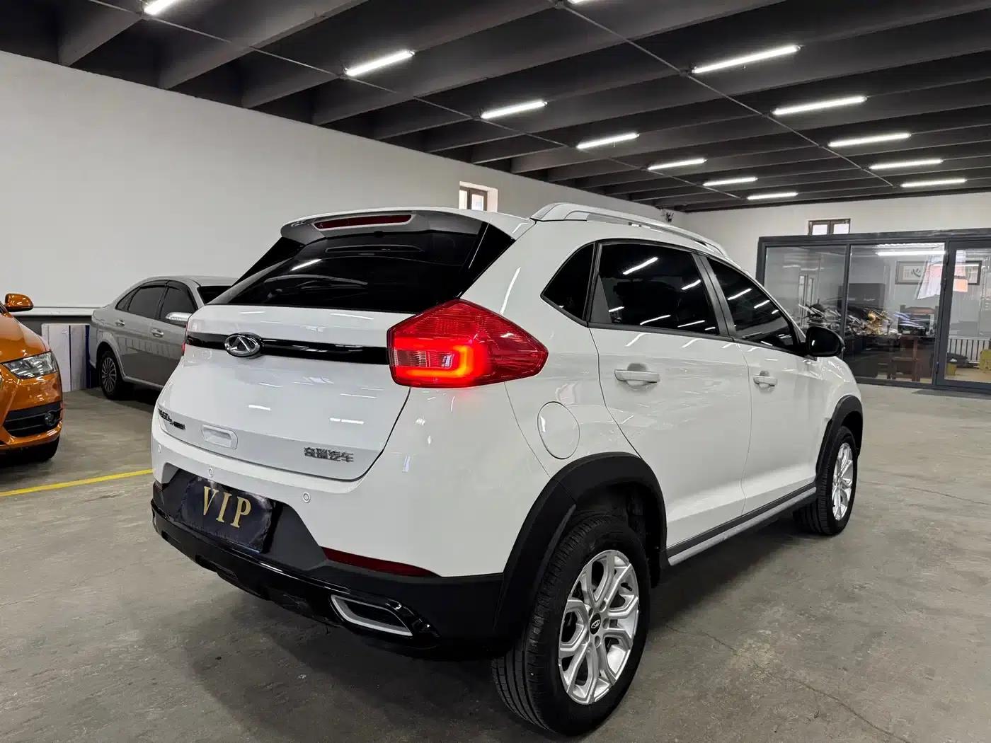 Chery Tiggo 3x 2022 PLUS 1.5L CVT Enjoyable Pine Nut Edition — миниатюра 6