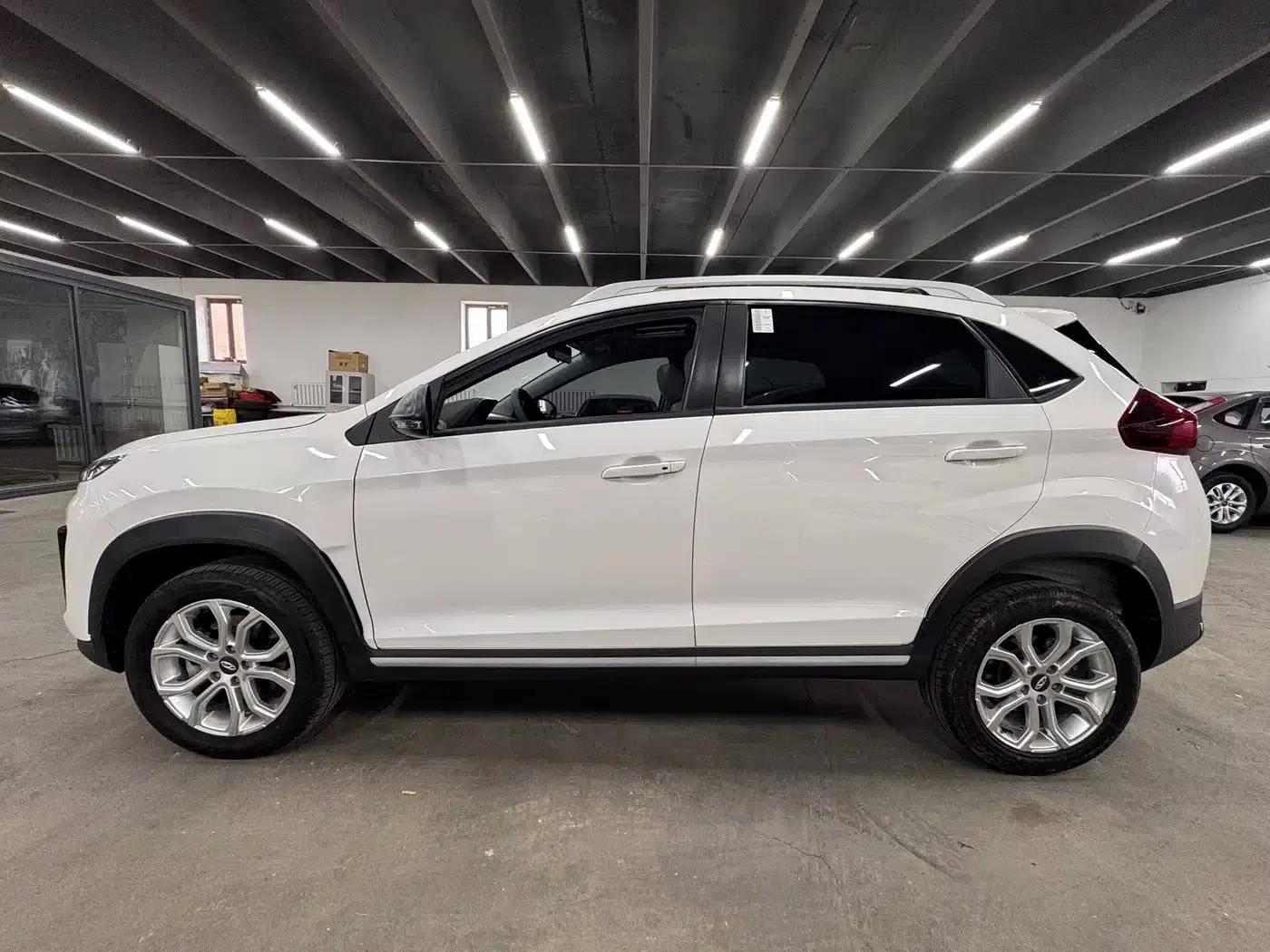 Chery Tiggo 3x 2022 PLUS 1.5L CVT Enjoyable Pine Nut Edition — миниатюра 7