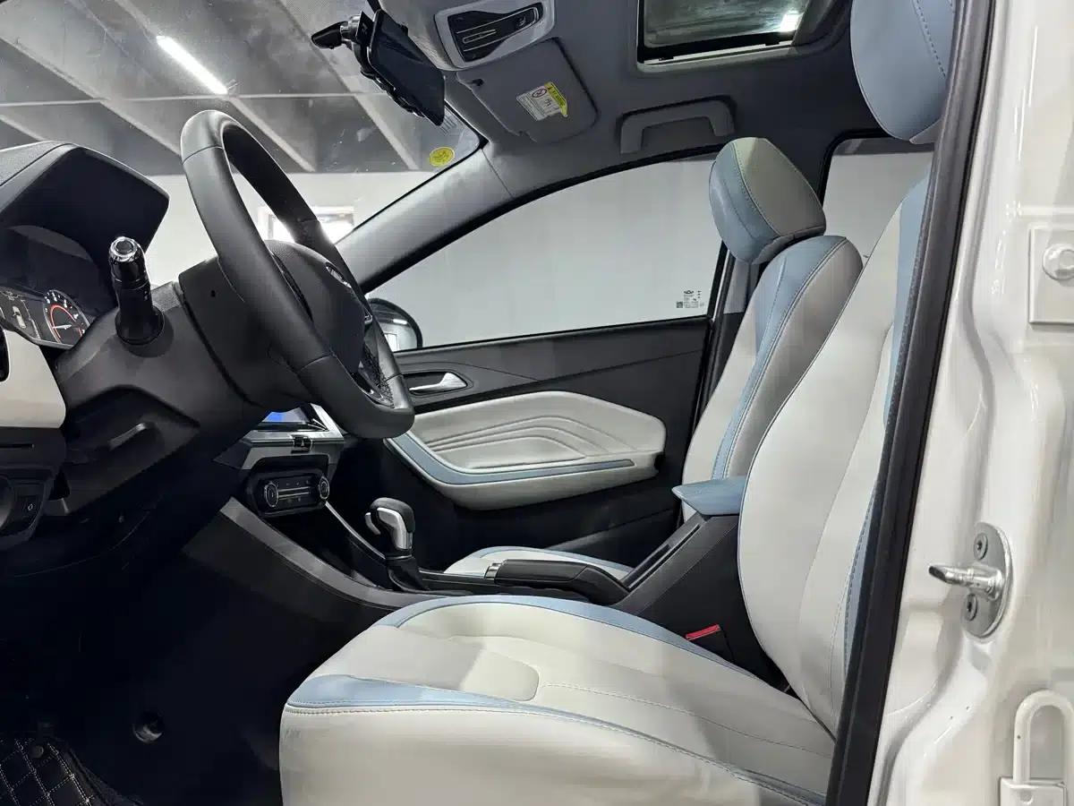 Chery Tiggo 3x 2022 PLUS 1.5L CVT Enjoyable Pine Nut Edition — миниатюра 8