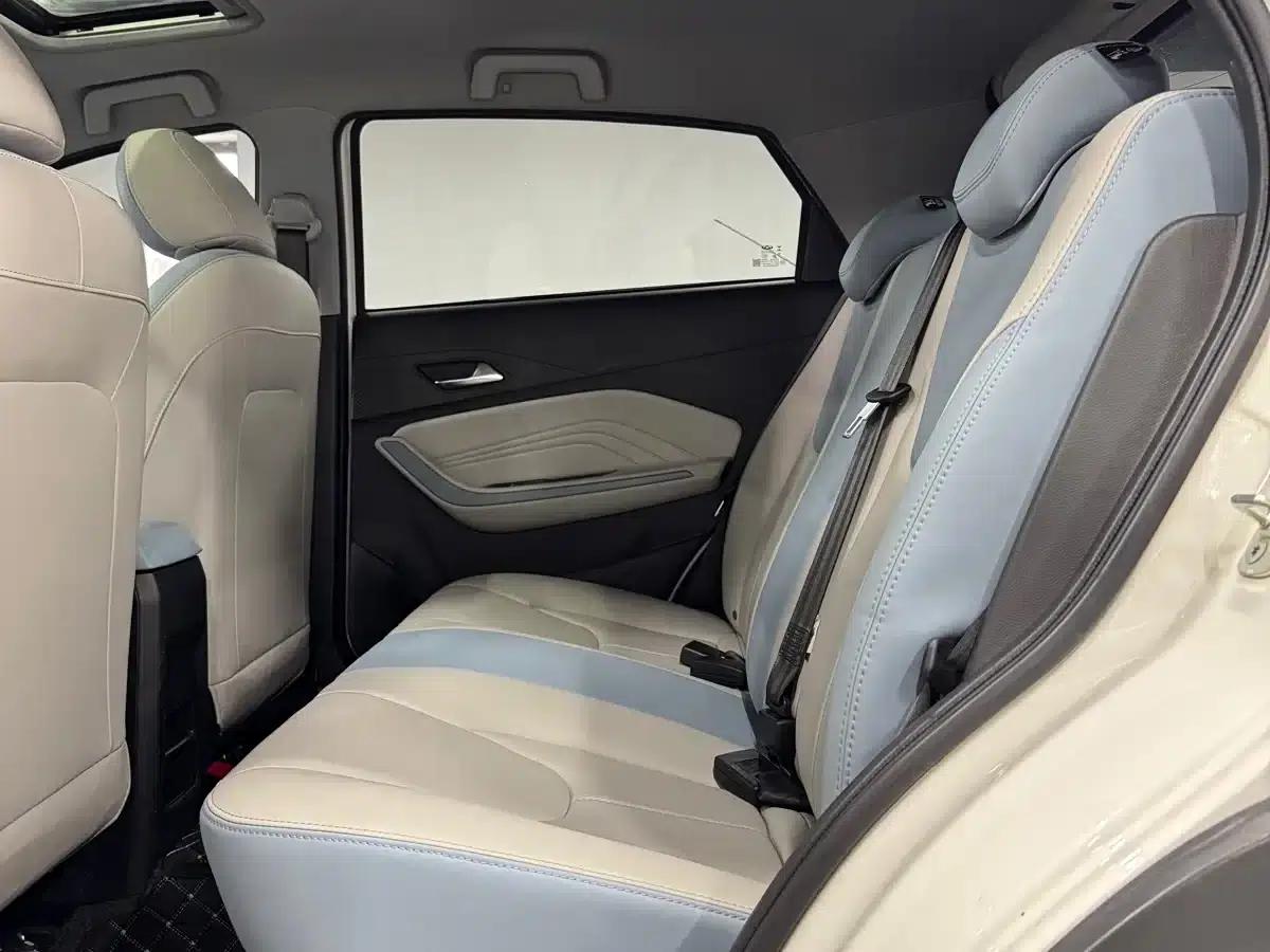 Chery Tiggo 3x 2022 PLUS 1.5L CVT Enjoyable Pine Nut Edition — миниатюра 9