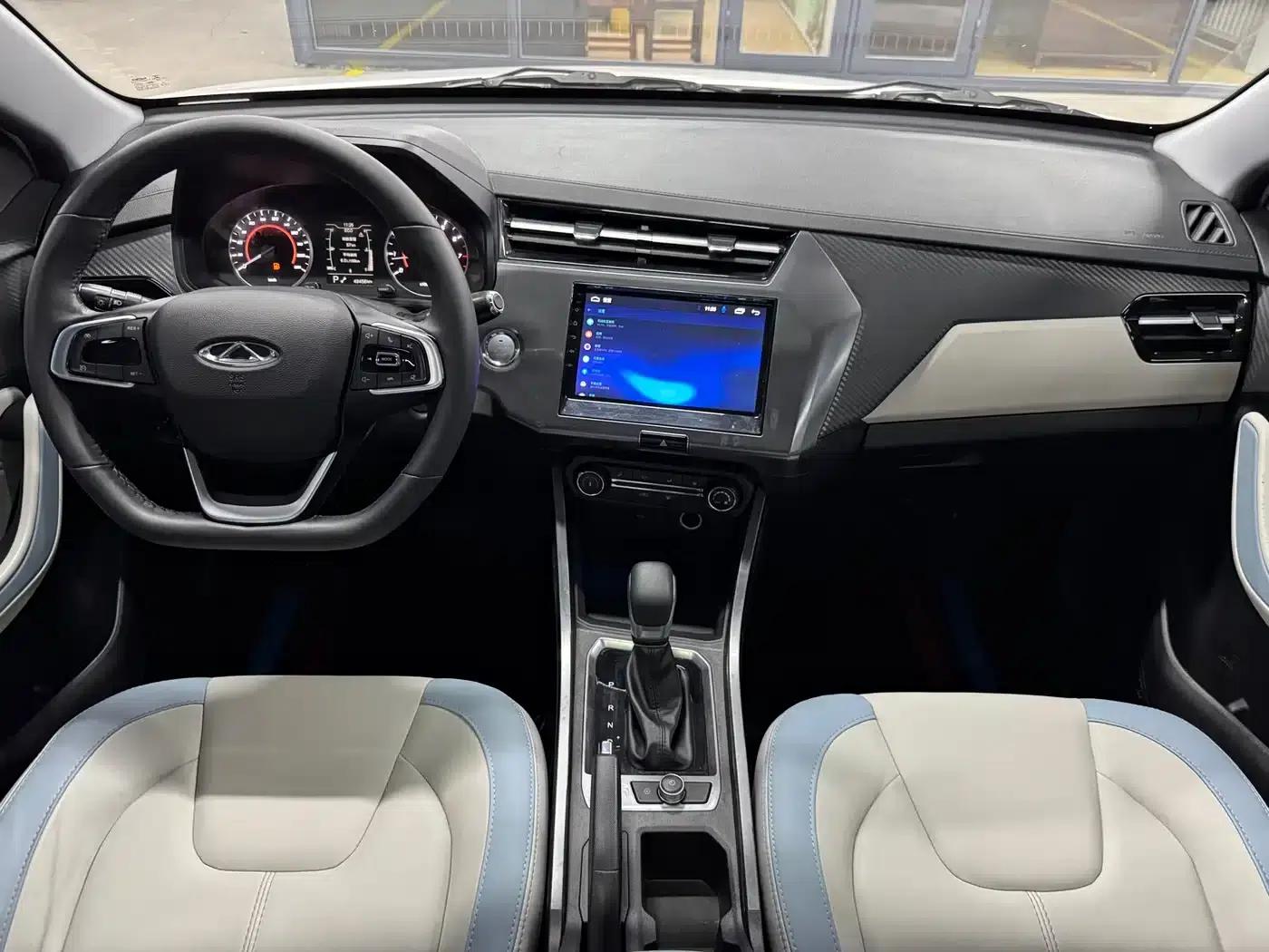 Chery Tiggo 3x 2022 PLUS 1.5L CVT Enjoyable Pine Nut Edition — миниатюра 10