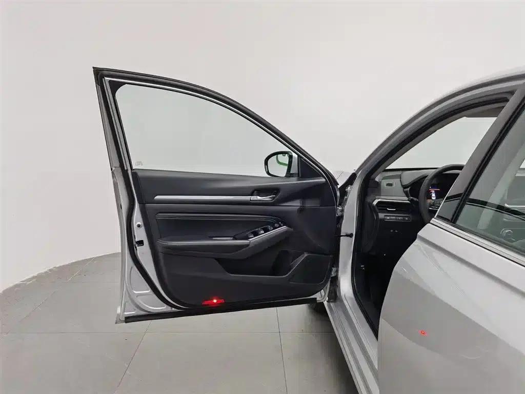 Teana 2021 2.0L XL Comfort Edition — миниатюра 8
