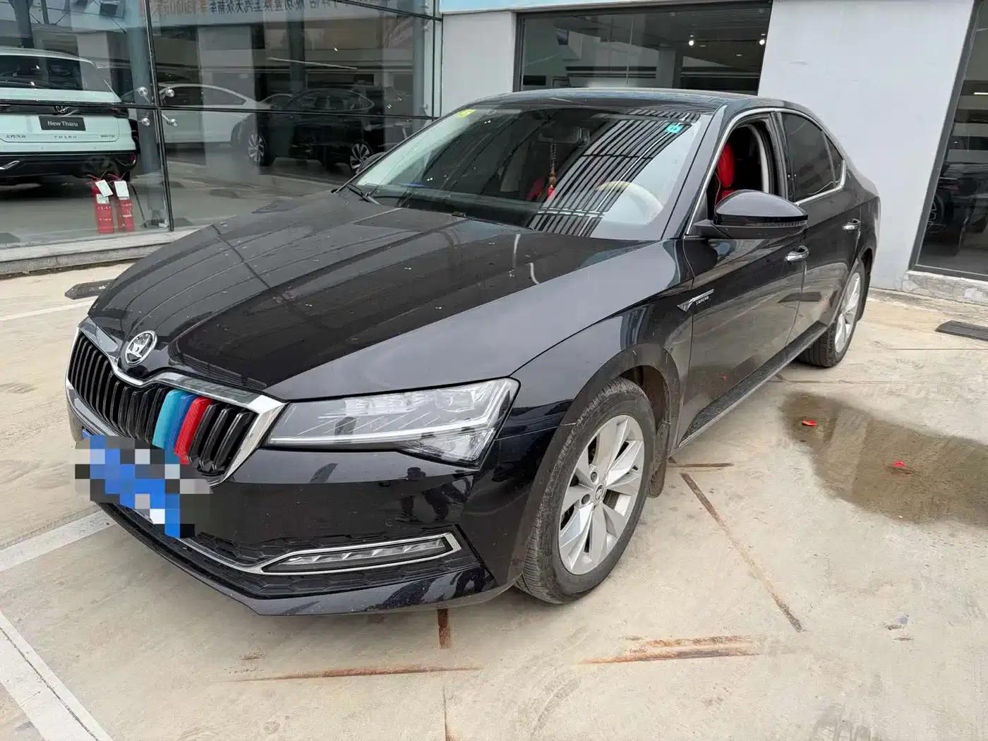 Superb 2021 TSI280 DSG Comfort Edition — миниатюра 1