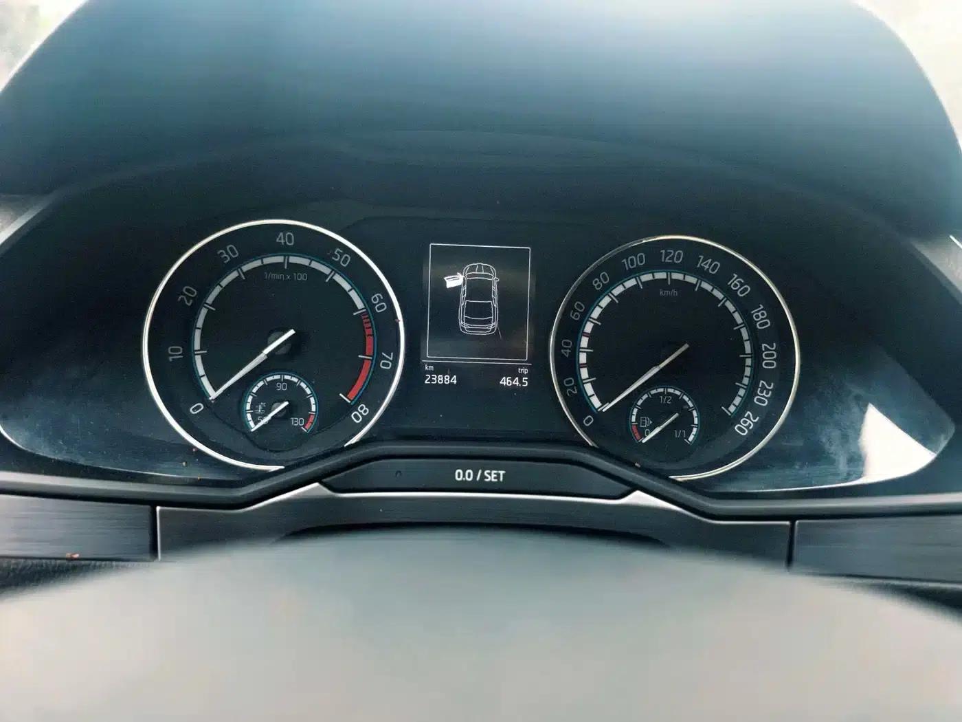 Superb 2021 TSI280 DSG Comfort Edition — миниатюра 3