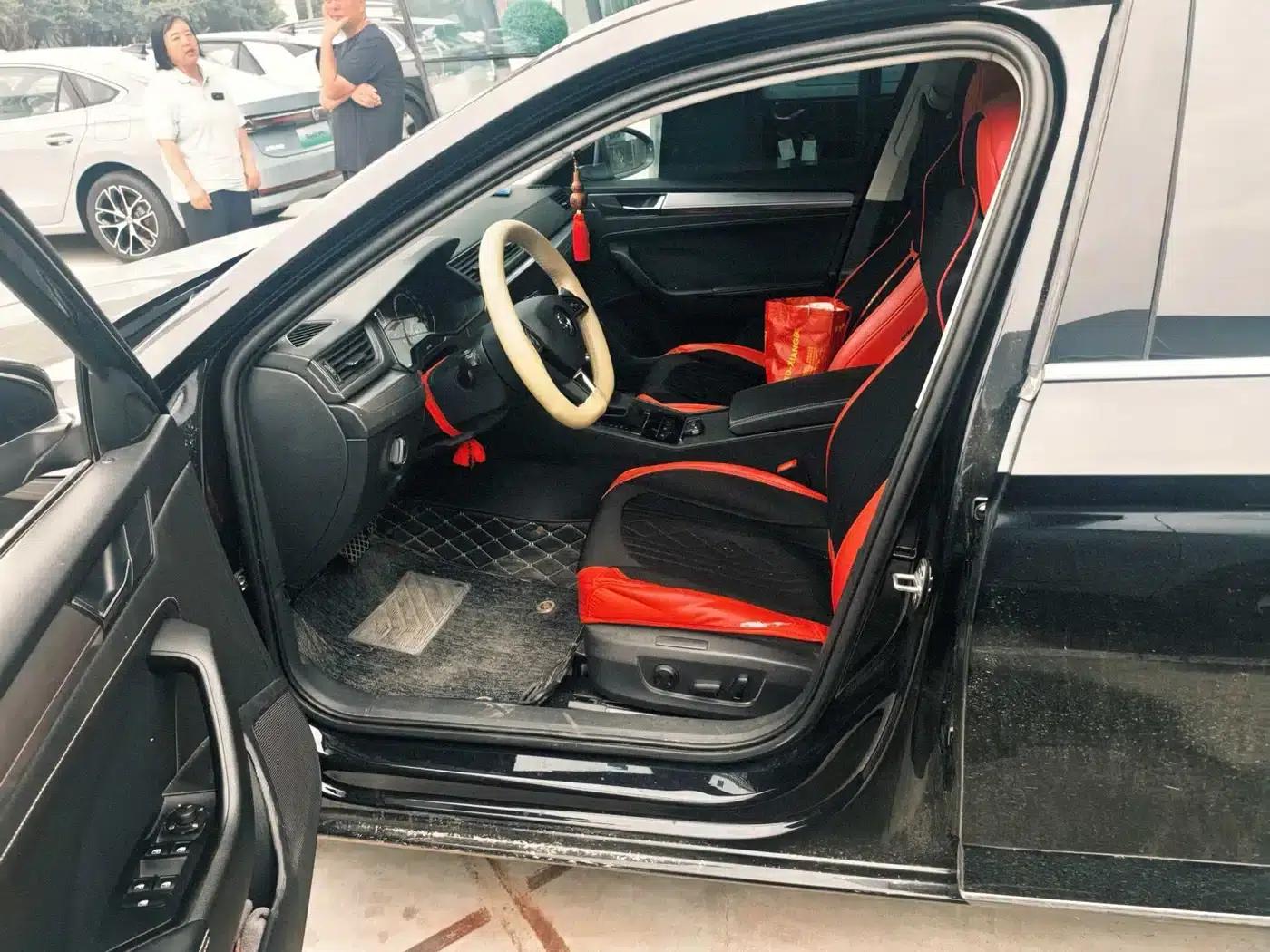 Superb 2021 TSI280 DSG Comfort Edition — миниатюра 4