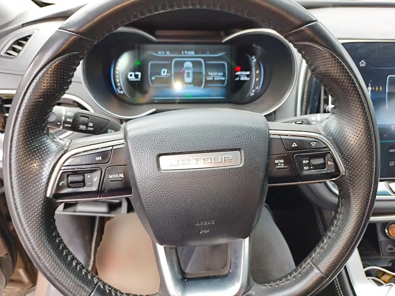 JETOUR X70 2019 1.5T DCT Joyride Edition — миниатюра 10