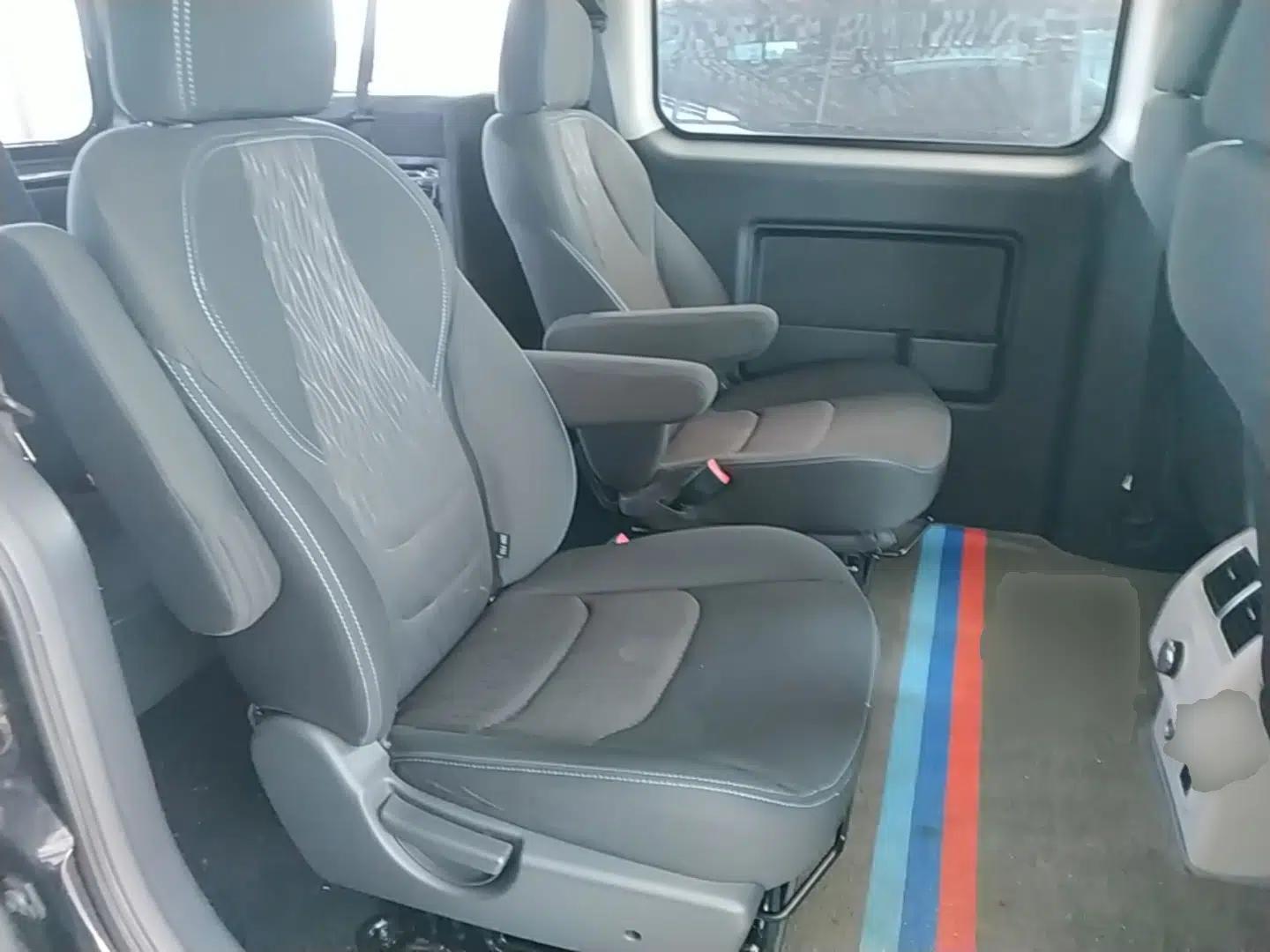 JAC Refine M3 2022 1.8L 7-seat Standard Edition — миниатюра 25