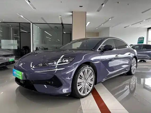 Denza Z9 2024 Model, 1100km Range, 4WD Ultra Edition