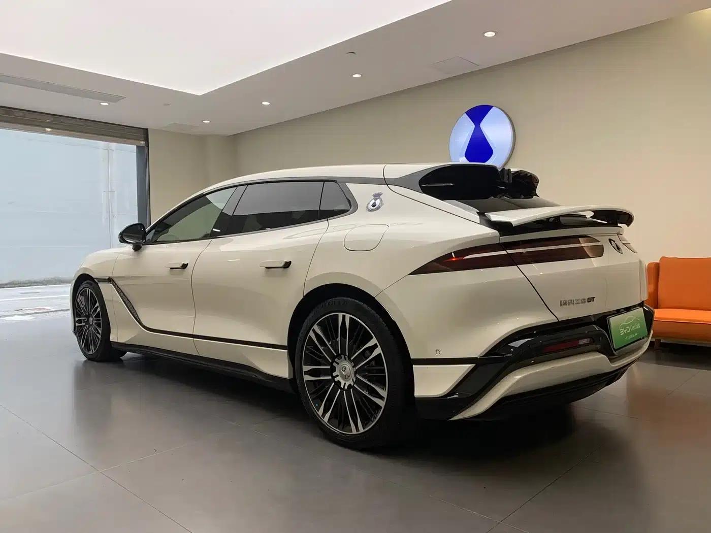 Denza Z9 GT 2024 1100 AWD Ultra Edition — миниатюра 4
