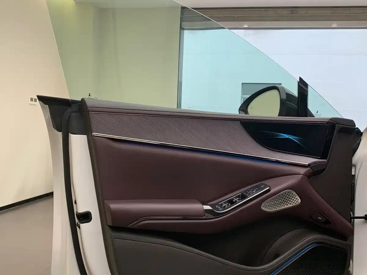 Denza Z9 GT 2024 1100 AWD Ultra Edition — миниатюра 8