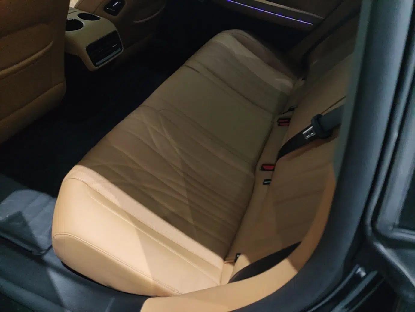 Geely Galaxy 8 2025 130km EM-i Deluxe Edition — миниатюра 20