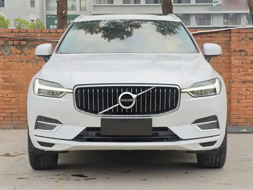 2020 Volvo XC60 T5 AWD Inscription Luxury Edition — миниатюра 24