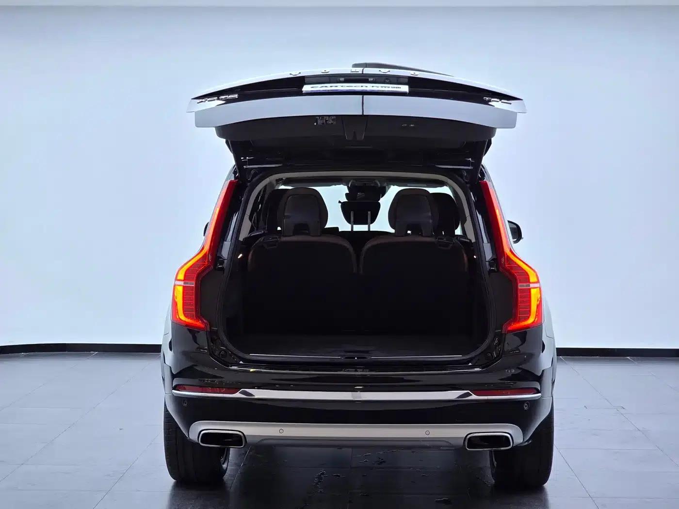 2020 Volvo XC90 T6 Inscription Luxury Edition 7-seater — миниатюра 29