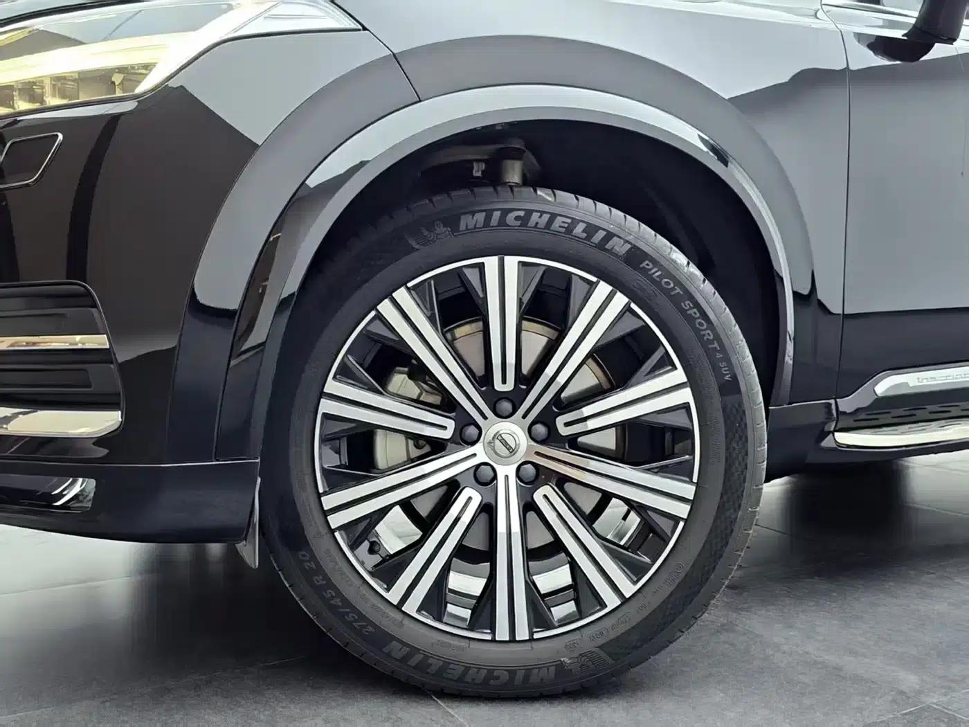 2020 Volvo XC90 T6 Inscription Luxury Edition 7-seater — миниатюра 10